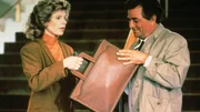Lt. Columbo (Peter Falk) wird zur Allenby-Sex-Klinik gerufen, wo ein gewisser David Kincaid ermordet aufgefunden wurde. Schnell findet der Detektiv heraus, dass David mit der Leiterin der Klinik, Dr. Allenby (Lindsay Crouse), ein Verhältnis hatte. Lt. Columbo (Peter Falk) wird zur Allenby-Sex-Klinik gerufen, wo ein gewisser David Kincaid ermordet aufgefunden wurde. Schnell findet der Detektiv heraus, dass David mit der Leiterin der Klinik, Dr. Allenby (Lindsay Crouse), ein Verhältnis hatte.
