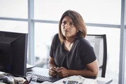 DCI Jane Burr (Sunetra Sarker) arbeitet mit DI Olly Vedder zusammen und glaubt an Tom Brooks Theorie, dass der Mörder, der unter dem Namen "Die Krähe" bekannt ist, existiert.