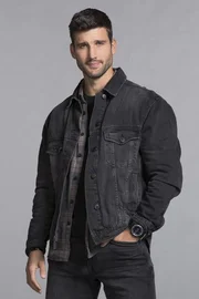 (1. Staffel) - Riley (Parker Young)