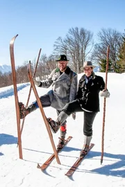 Hermann Maier und Michael Dorfmeister bei den Dreharbeiten. Hermann Maier und Michael Dorfmeister bei den Dreharbeiten.