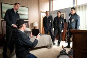 (v.l.n.r.) Timothy McGee (Sean Murray); Jimmy Palmer (Brian Dietzen); Alden Parker (Gary Cole); Jessica Knight (Katrina Law); Nick Torres (Wilmer Valderrama)