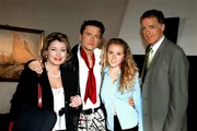 (v.li.): Katja Rupé (Marietta Freistadt), Olaf Rauschenbach (Leander Warenberg), Alexandra Sydow (Corinna Freistadt), Albert Fortell (Felix Hofstätter).