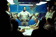 Lt. Commander Ron Hunter (Denzel Washington, m.)