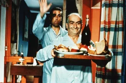 Ob Stanislas Lefort (Louis de Fun&egrave;s, r.) dem Hieb von Lt. Stuermer (Sieghardt Rupp, l.) entgehen kann?