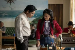 Jos&eacute; (Michael Pena) und Adela (Rosa Salazar)
