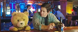 Mark Wahlberg als John, Seth MacFarlane als Ted