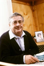 Alfred Böhm (Waldemar Herzog).