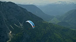 Paragleiten am Loser.