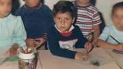Juan Pablo Escobar hatte keine gewöhnliche Kindheit – ständig umgeben von Drogen, Waffen und Gewalt.
