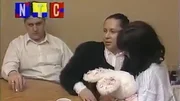 Der einzige Weg für die Familie mit dem untergetauchten Pablo Escobar zu kommunizieren, ist über Interviews mit dem Journalisten Óscar Ritoré.