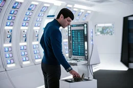 Noch ahnt Spock (Zachary Quinto) nicht, dass schon bald weitaus mehr Mitglieder der Sternenflotte in Gefahr sein werden, als die Besatzung der Enterprise ...