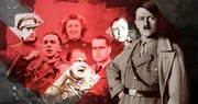 Auf Grundlage aktueller Forschungen und mit koloriertem Archivmaterial erzählt die Dokumentation die Biografien der wichtigsten Figuren aus Hitlers Machtzirkel. Auf Grundlage aktueller Forschungen und mit koloriertem Archivmaterial erzählt die Dokumentation die Biografien der wichtigsten Figuren aus Hitlers Machtzirkel.