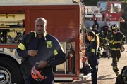 Station 19 Staffel 6 Folge 12 Der Feuerwehrmann weiss, was zu tun ist: Boris Kodjoe als Robert Sullivan