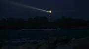 Die Beobachtenden sprechen von einem hellen, blinkenden Licht im Rendlesham Forest, das sie an einen Leuchtturm erinnerte.