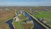 Die Niederlande sind lange Zeit auf den Wind angewiesen, um neues Land aus der Nordsee zu gewinnen. Die Niederlande sind lange Zeit auf den Wind angewiesen, um neues Land aus der Nordsee zu gewinnen.