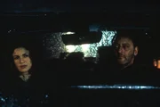 Angesichts der Grausamkeit des Verbrechens wird der legend&auml;re Kommissar Ni&eacute;mans (Jean Reno, l.) aus Paris abgestellt, um die &ouml;rtliche Polizei bei der Aufkl&auml;rung des Verbrechens zu unterst&uuml;tzen ...
