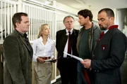 (v.li.): Cornelius Obonya (Bürgermeister Brunner), Eva Herzig (Katharina Lenz), Franz Buchrieser (Peter von Gradenberg), Thomas Unger (Dr. Michael Haas), Juergen Maurer (Josef Wagner).