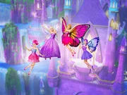 Mariposa (2.v.re.), Prinzessin Catania (2.v.li.) und die Kristallfeen sind gute Freundinnen geworden.