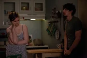Hannah Horvath (Lena Dunham, l.) und Adam Sackler (Adam Driver, r.)
