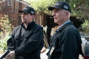 L-R: Timothy McGee (Sean Murray) und Gibbs (Mark Harmon) L-R: Timothy McGee (Sean Murray) und Gibbs (Mark Harmon)