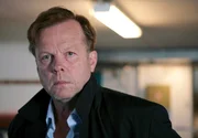 ARD MANKELLS WALLANDER - DER SCHARFSCHÜTZE (skytten), S/D 2009, Regie Agneta Fagerström-Olsson, am Sonntag (17.08.14) um 21:45 Uhr im Ersten. Kommissar Wallander (Krister Henriksson) sucht einen unberechenbaren Scharfschützen.