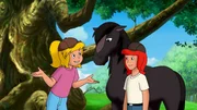 Bibi (l.) und Tina (r.) finden ein herrenloses Pferd. Bibi (l.) und Tina (r.) finden ein herrenloses Pferd.
