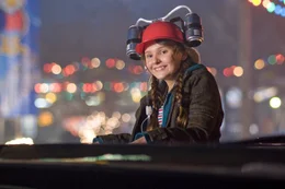 Wichita und ihre Schwester Little Rock (Abigail Breslin) wollen unbedingt nach Kalifornien, weil dort angeblich keine Zombies ihr Unwesen treiben. Und um dorthin zu kommen, ist ihnen jedes Mittel recht ...