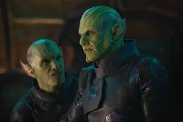 Talos/Keller (Ben Mendelsohn, r.)