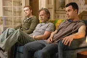 (v.li.): Cameron Monaghan (Ian Gallagher), William H. Macy (Frank Gallagher), Noel Fisher (Mickey Milkovich).