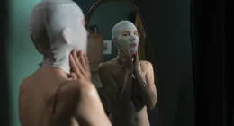 Mutter (Naomi Watts)
