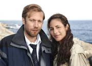 Ein ungewöhnliches Team: Polizist Thomas (Jakob Cedergren) findet in Nora (Alexandra Rapaport) eine Verbündete. Ein ungewöhnliches Team: Polizist Thomas (Jakob Cedergren) findet in Nora (Alexandra Rapaport) eine Verbündete.