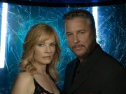 L-R: Catherine Willows (Marg Helgenberger) und Gil Grissom (William Petersen)