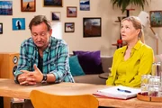 Gregor (Holger Matthias Wilhelm) kann seine Enttäuschung über Vera (Sybille Waury) nicht länger verstecken und es platzt aus ihm raus.