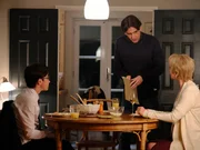 (v.l.n.r.) Anatoly Litvinenko (Temirlan Blaev); Alexander Litvinenko (David Tennant); Marina Litvinenko (Margarita Levieva)