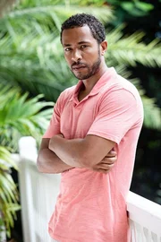 Ukweli Roach (Archie Garwood).