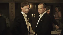 Jack (Stellan Skarsgard) und Michael (Alexander Skarsgard,l.)