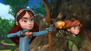 Sichtlich stolz führt Marian ihr Können mit Pfeil und Bogen Robin Hood vor. Sichtlich stolz führt Marian ihr Können mit Pfeil und Bogen Robin Hood vor.