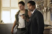 v.li.: Cale (Channing Tatum), Pr&auml;sident Sawyer (Jamie Foxx)
