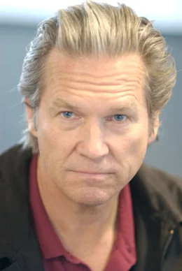 Muss sich nach vielen Jahren der Abwesenheit seinem kritischen Sohn stellen: Kyle (Jeff Bridges) ...