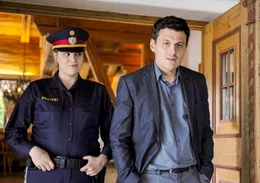 Inspektorin Franziska Heilmayr (Stefanie Reinsperger), Kommissar Merana (Manuel Rubey).