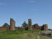 Die Ruinen von Bradgate House im Bradgate Park in Leicestershire, England, Vereinigtes Königreich.