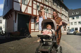 Das Hotel von Marielle und Christopher Haep in Bad M&uuml;nstereifel war von der Flut 2021 stark zerst&ouml;rt - mit Hilfe von Freunden und Freiwilligen haben sie alles wieder aufgebaut.