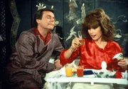 Jonathan Hart (Robert Wagner, l.); Jennifer Hart (Stefanie Powers, r.)