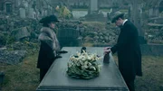 Termin am Grab: Clara Hoflinger (Mercedes Müller) bekommt von Nachlassverwalter Seidenfaden (Vincenzo De Jonghe) das Testament ihres Vaters eröffnet.
