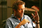 House (Hugh Laurie) findet zwar die Ursache f&uuml;r die inneren Blutungen der Patientin, doch deren allergische Reaktion auf die Medikamente stellt ihn vor neue Probleme.