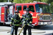 Station 19 — Staffel 6, Folge 3. Jaina Lee Ortiz als Andy Herrara, Jay Hayden als Travis Montgomery. Station 19 — Staffel 6, Folge 3. Jaina Lee Ortiz als Andy Herrara, Jay Hayden als Travis Montgomery.