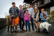 SRF bi de Lüt - Familiensache; Familie Hirschi aus Iseltwald; Niklaus, Pia, Sophie, Fabian, Deliah und Christian
