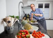 SRF bi de Lüt – Männerküche, Folge 4, Dirk Büchi