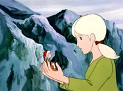 Sonja erzählt Nils und Krümel, warum die Fischer schon so lange keinen Hering mehr gefangen haben und Nils und Krümel beschließen zu helfen.