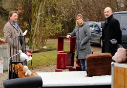 Kilian (Michael Fitz, links) versucht die frische Beziehung zwischen Johanna (Gesine Cukrowski) und Oliver (G&ouml;tz Schubert) zu sabotieren.